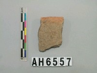 藏品(褐色夾砂陶口緣)的圖片